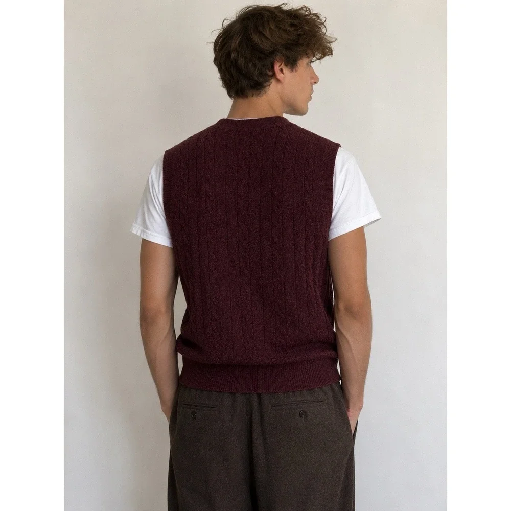 Brooks Brothers Lambswool Cable Knit Burgundy Sweater Vest Cardigan Size 40